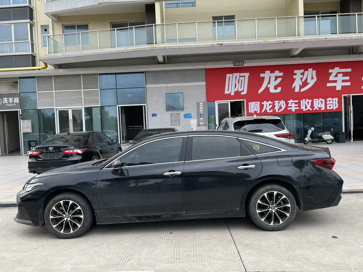 Toyota Avalon
