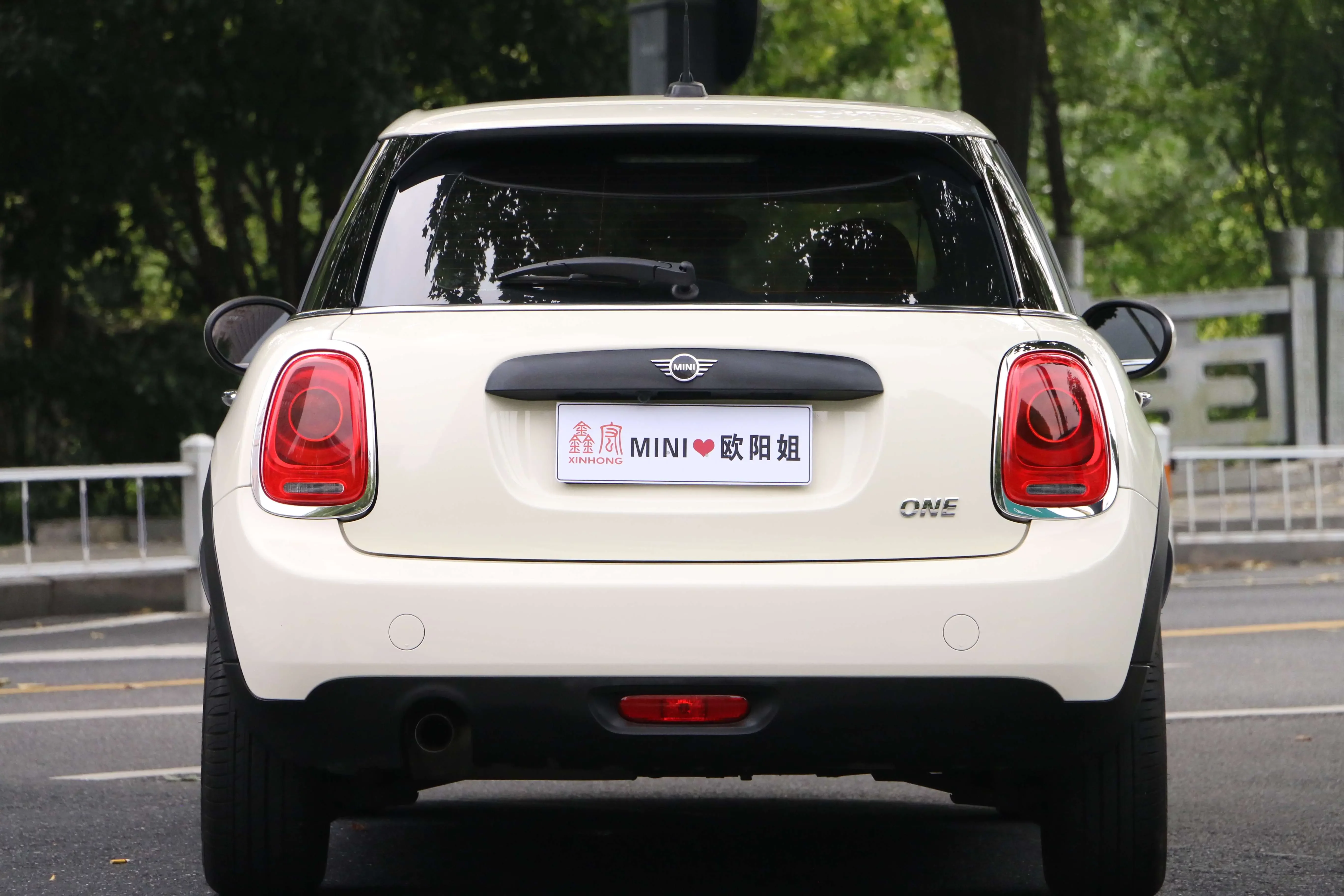 MINI MINI
