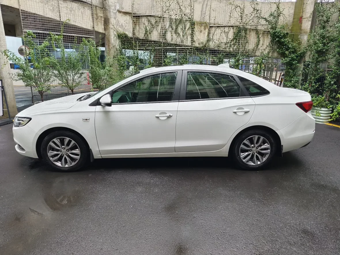 Buick Yinglang