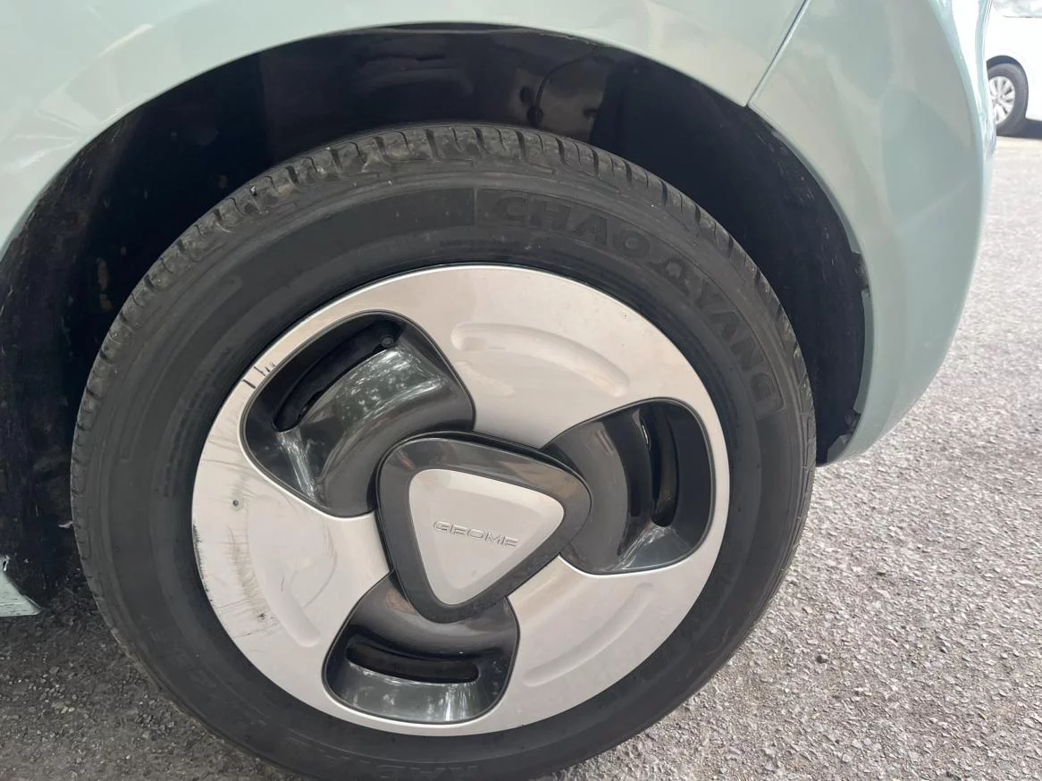 Geely Panda