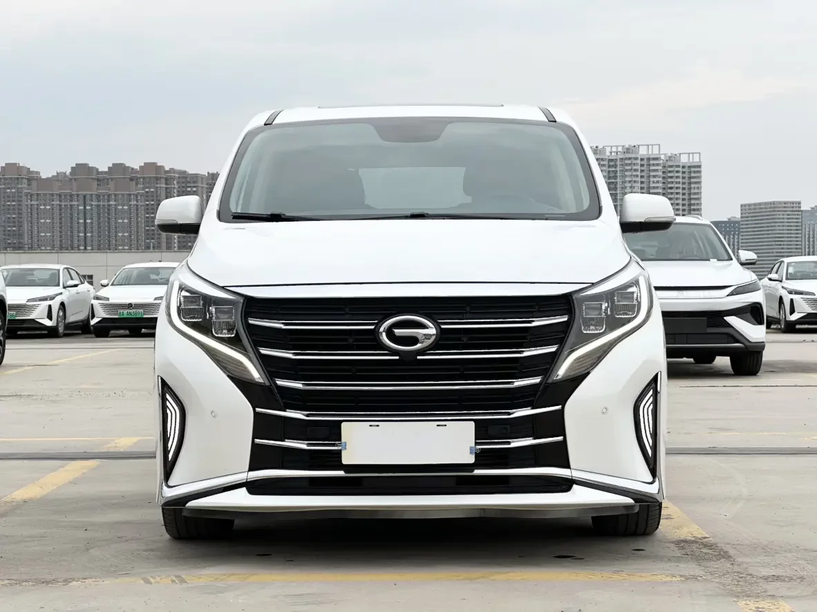 GAC Trumpchi M8