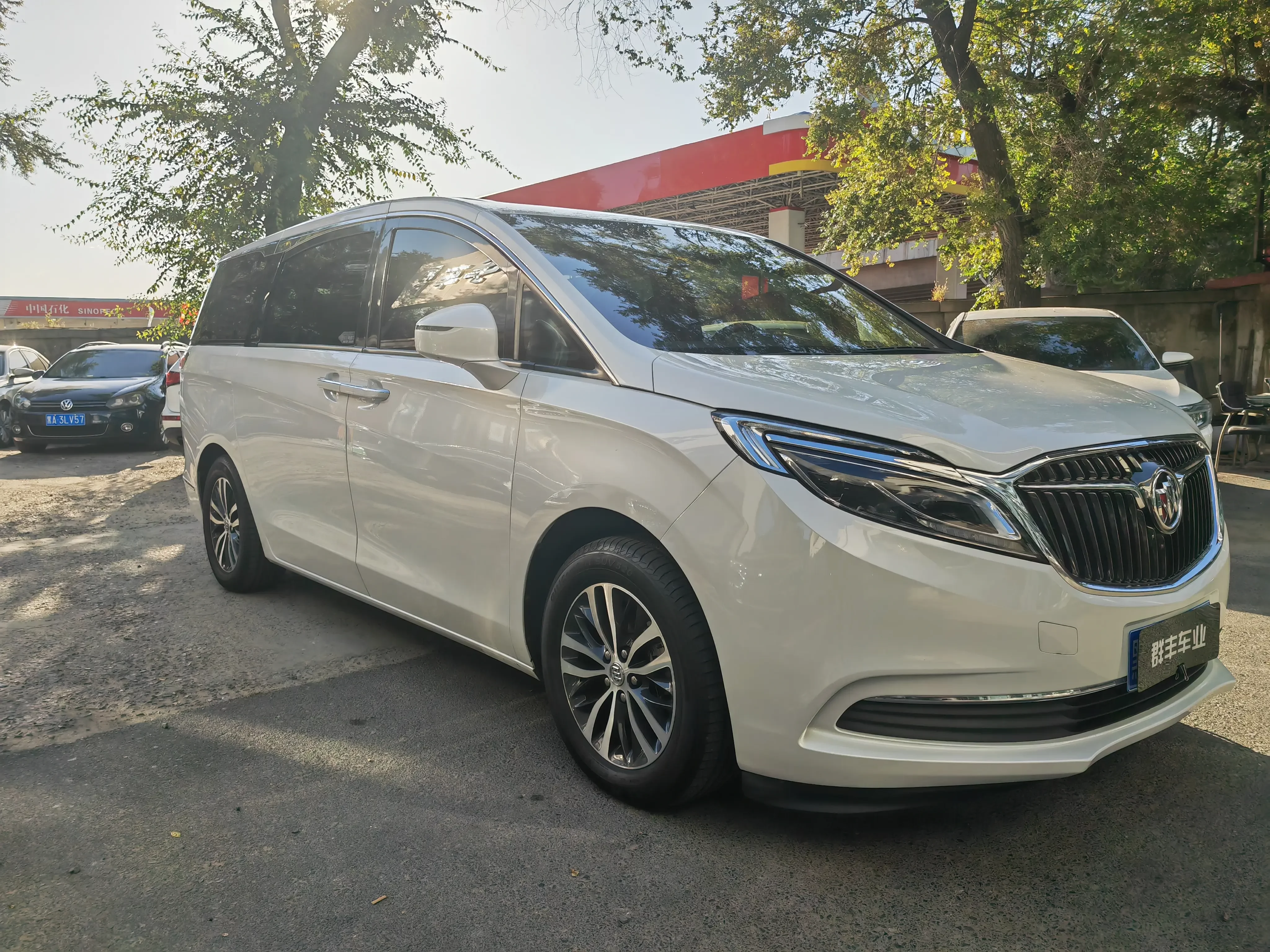 Buick GL8
