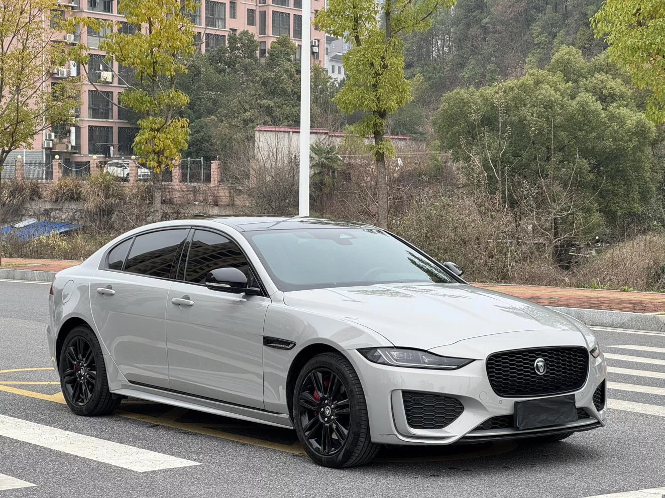 Jaguar XEL
