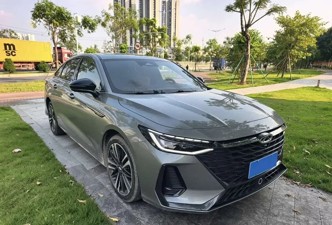Chery Arrizo 8