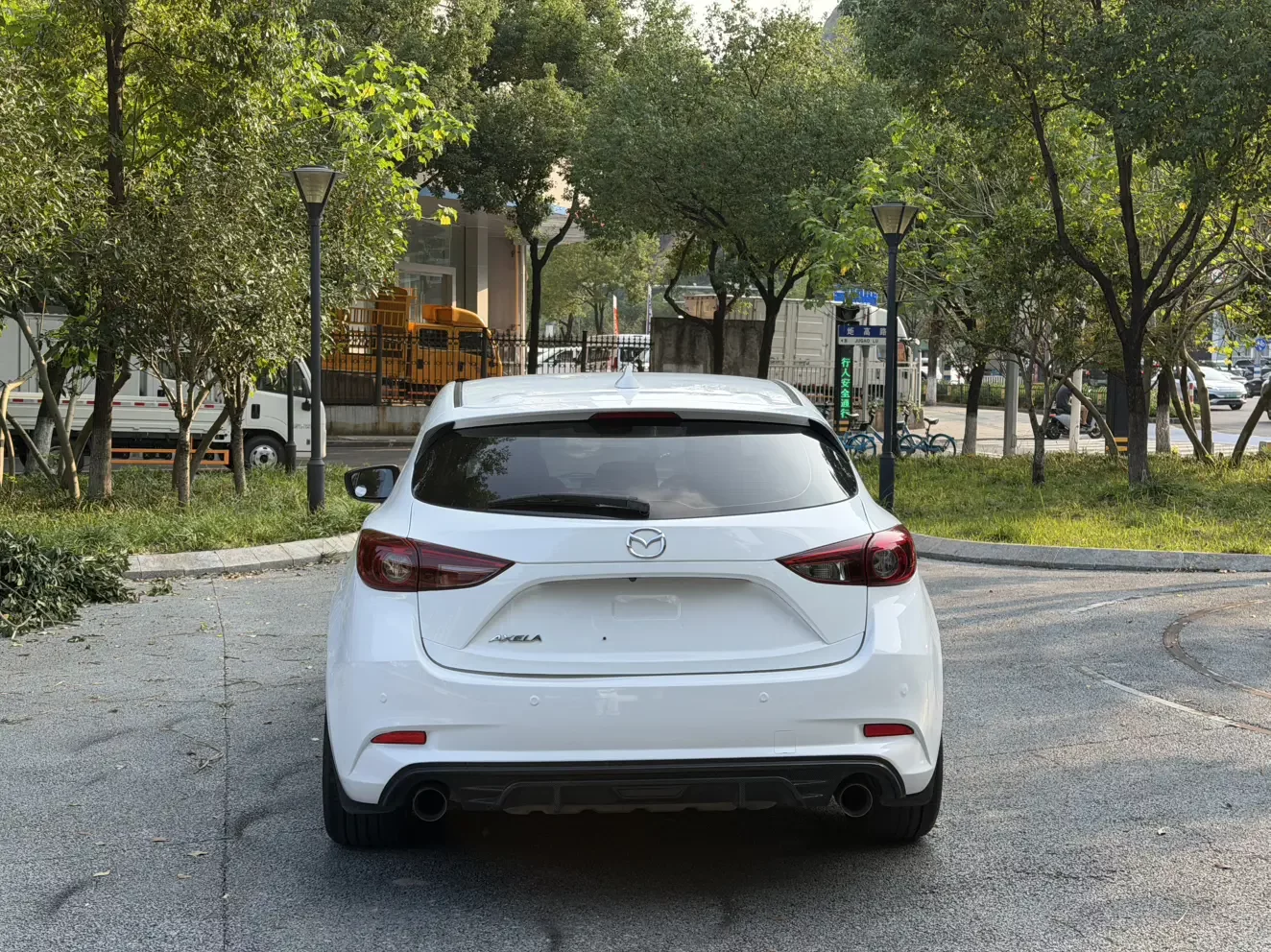 Mazda Axela