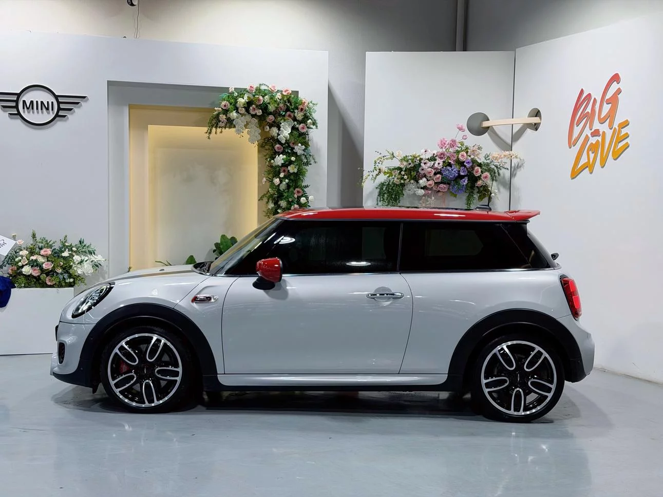 MINI JCW