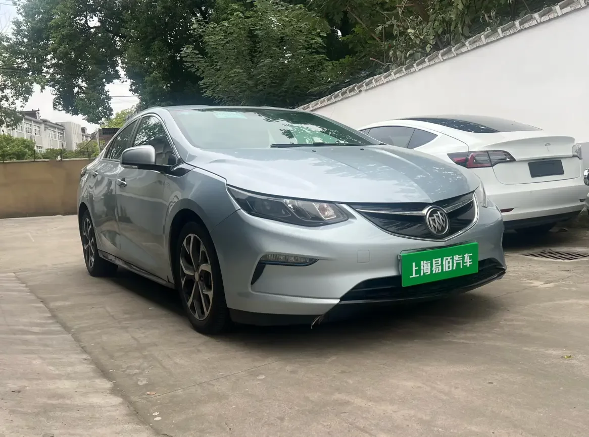 Buick VELITE 5