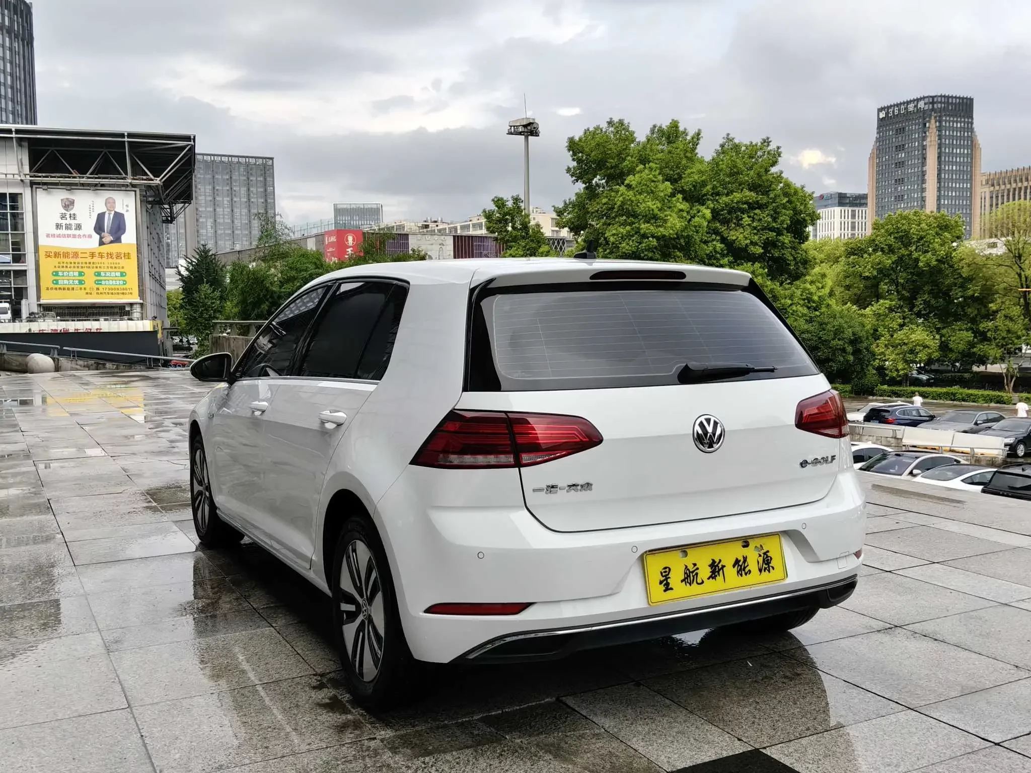Volkswagen Golf·Pure Electric