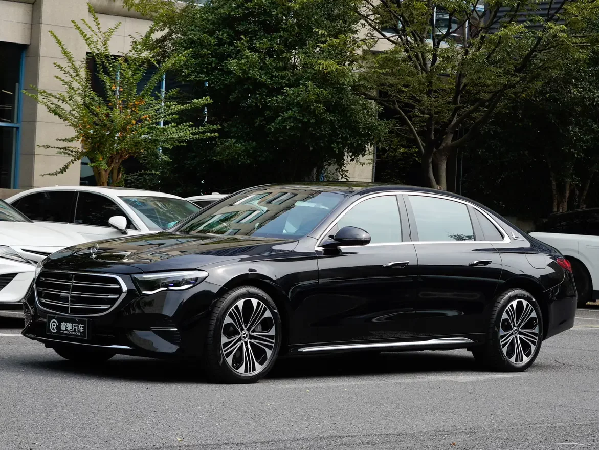 Mercedes-Benz E-Class PHEV