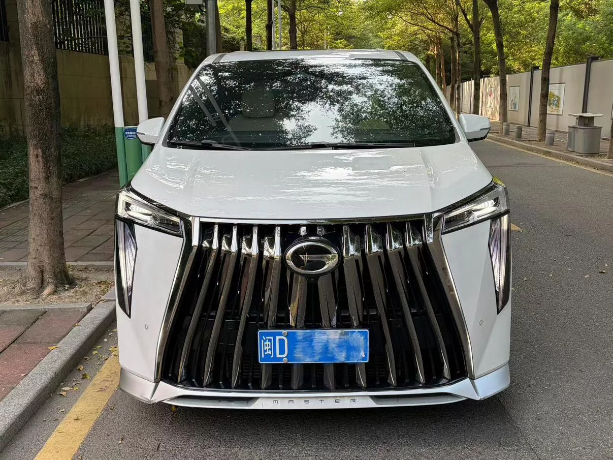 GAC Trumpchi M8