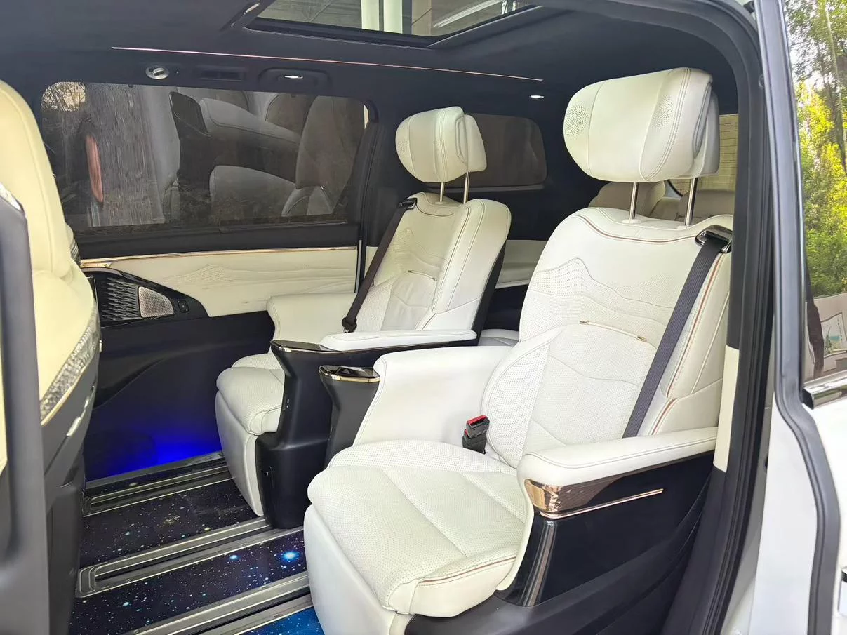 GAC Trumpchi M8