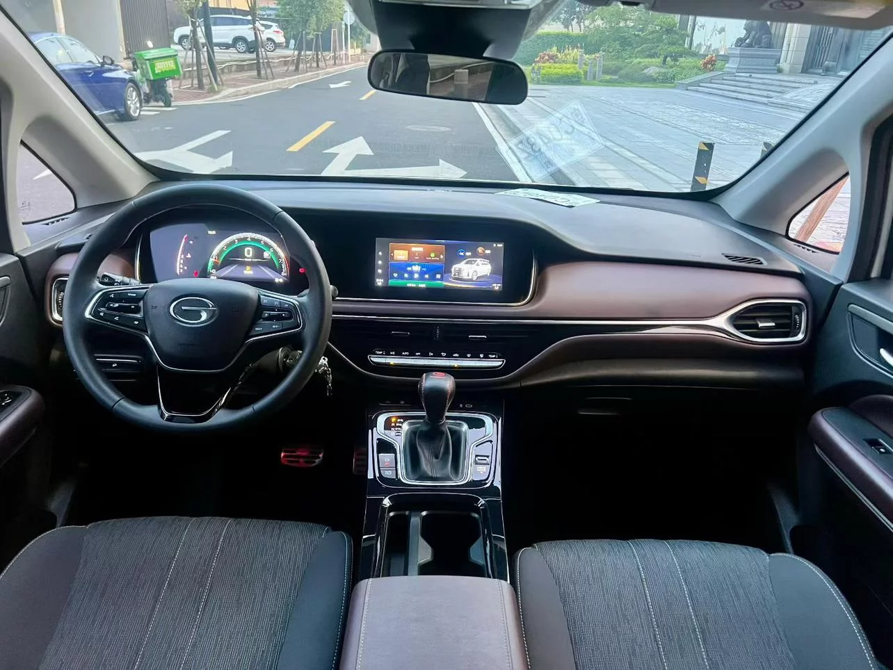 GAC Trumpchi M6