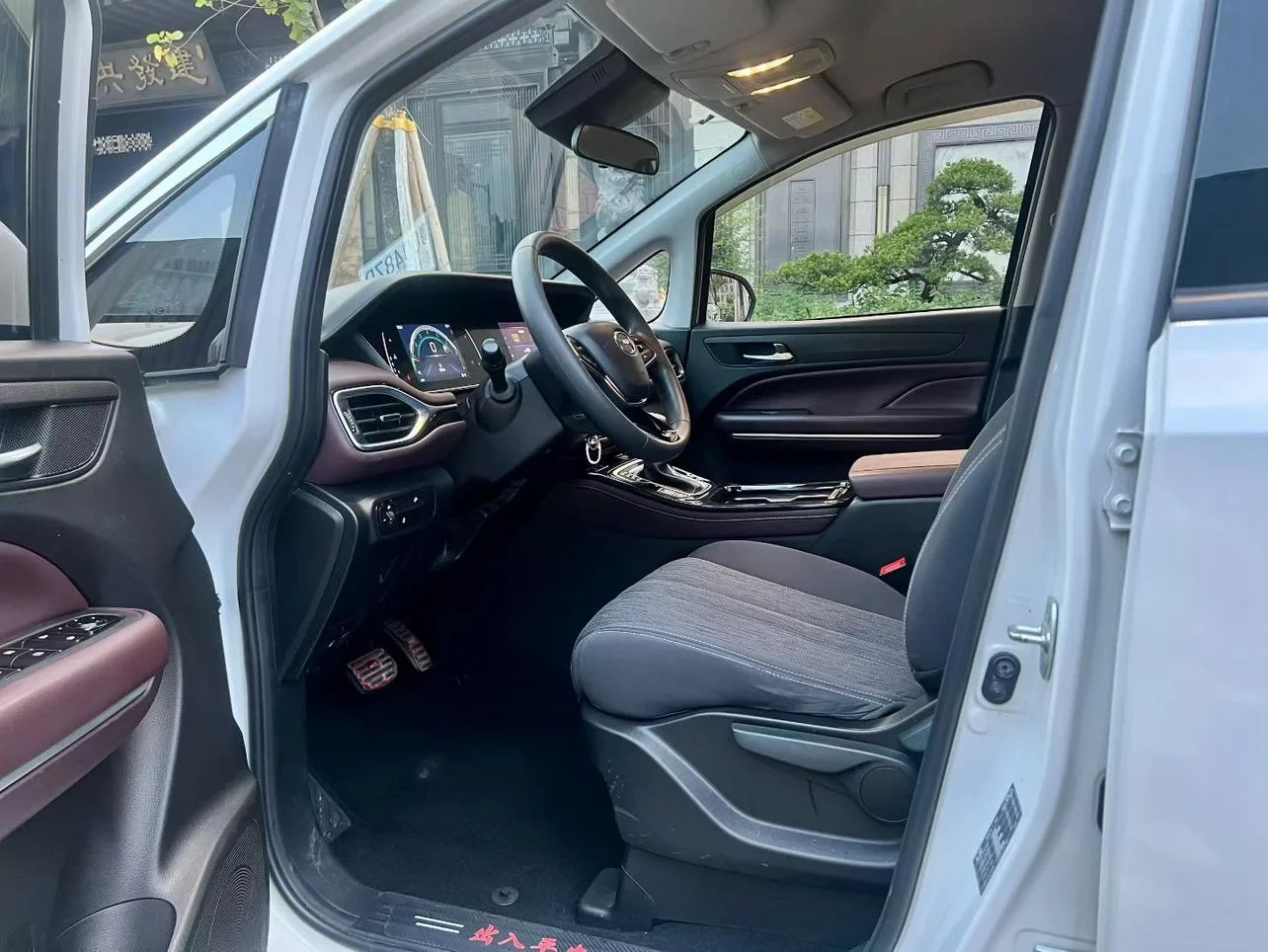 GAC Trumpchi M6