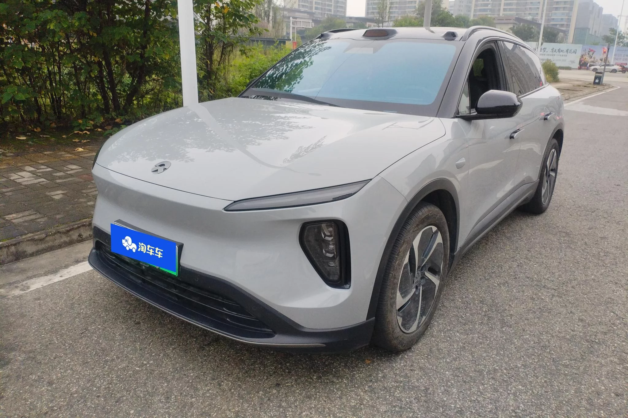 NIO ES6