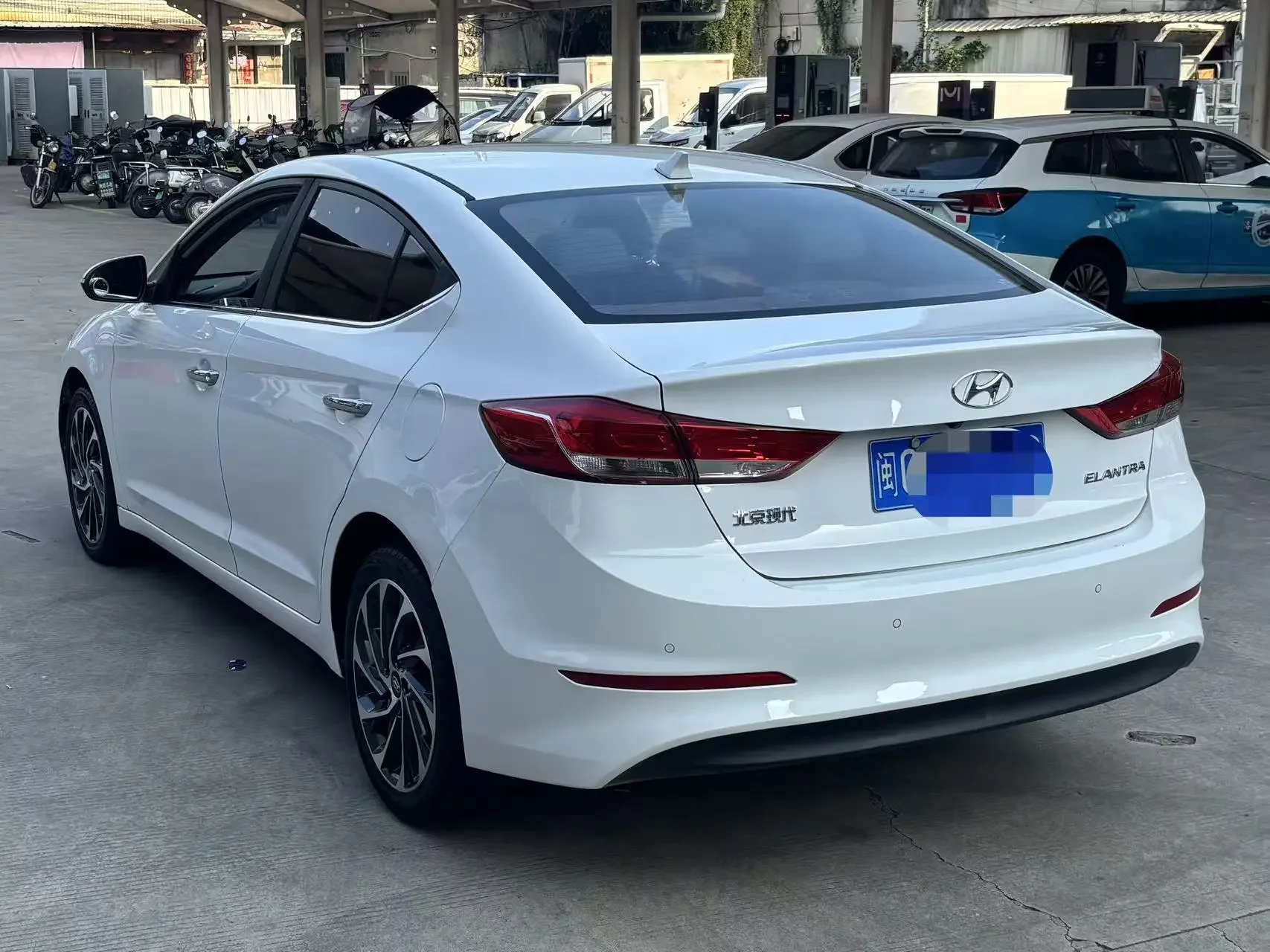 Hyundai Elantra Lingdong