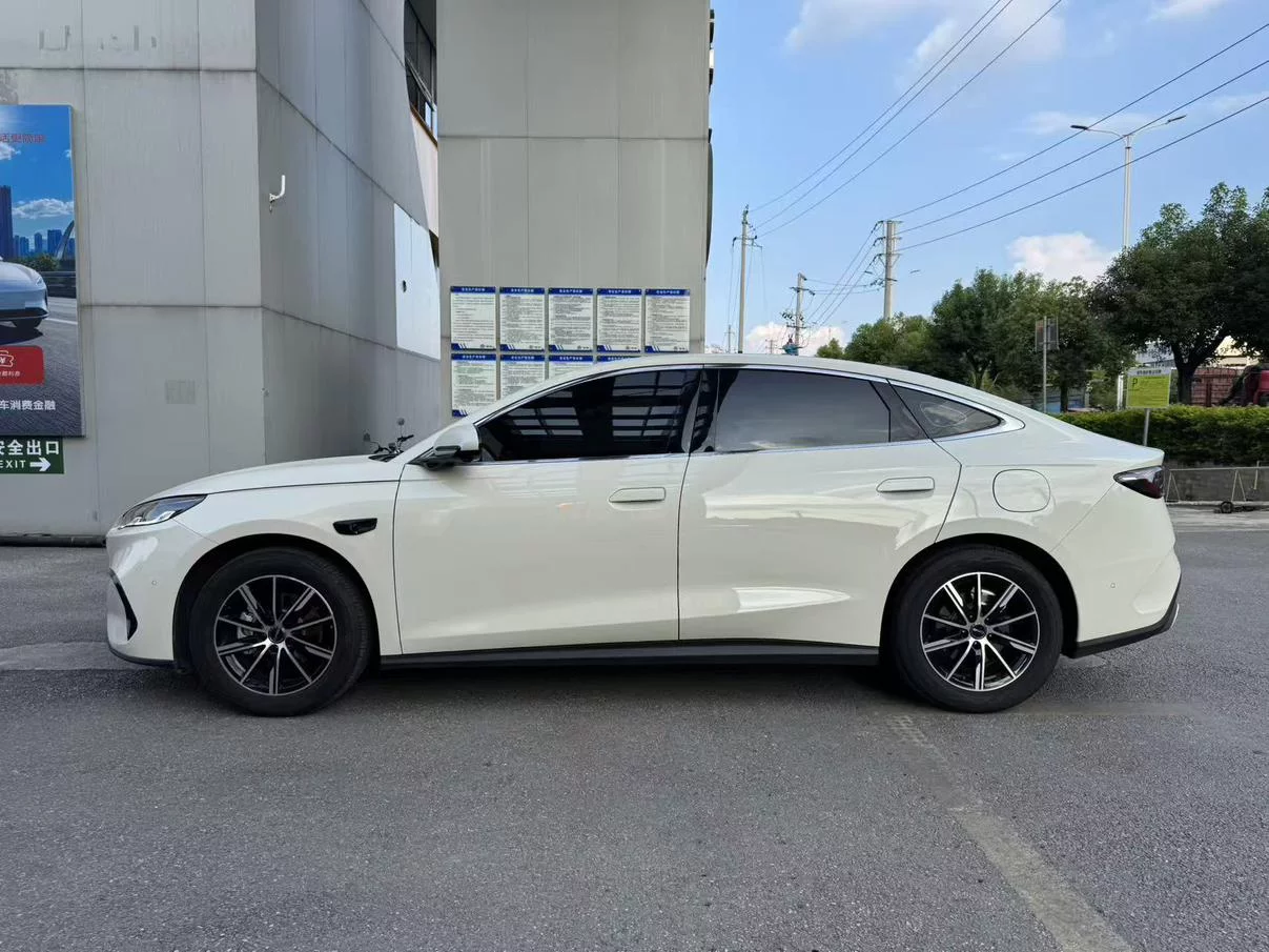 BYD Seal 06DM