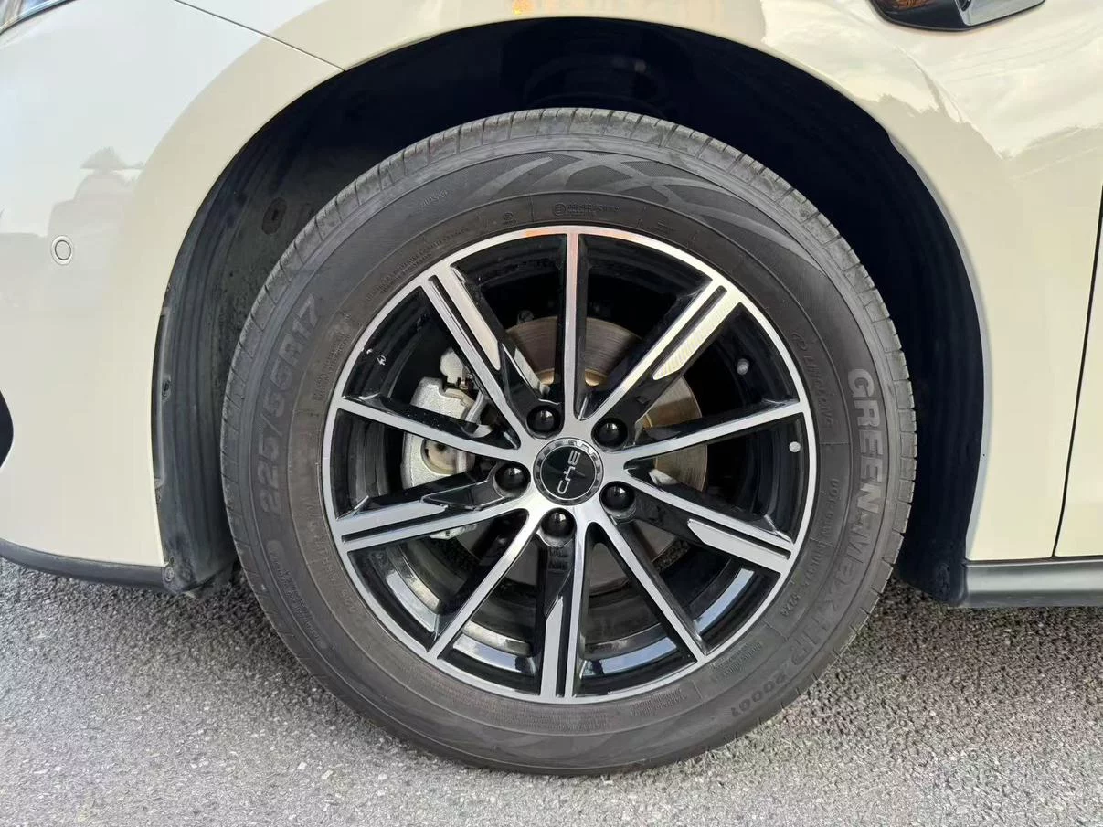 BYD Seal 06DM