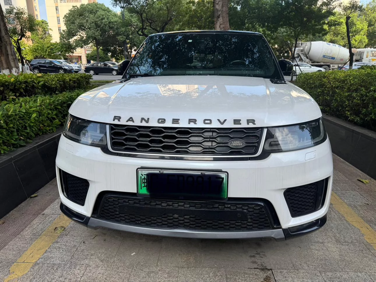 Land Rover Range Rover Sport PHEV  из Китая
