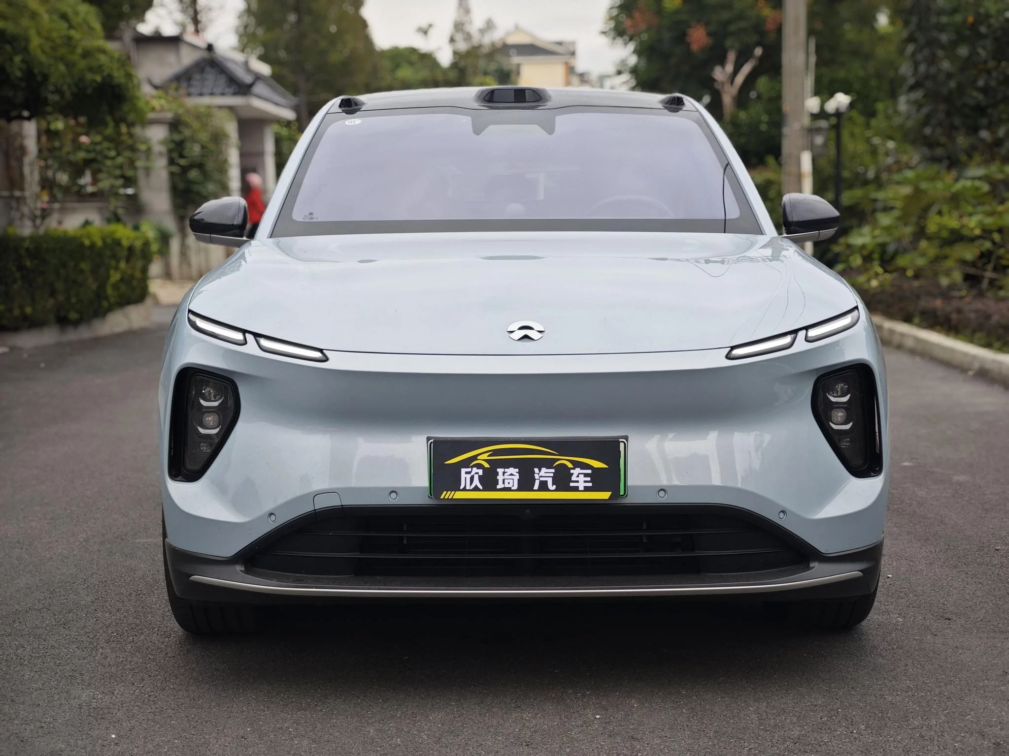 NIO ES6
