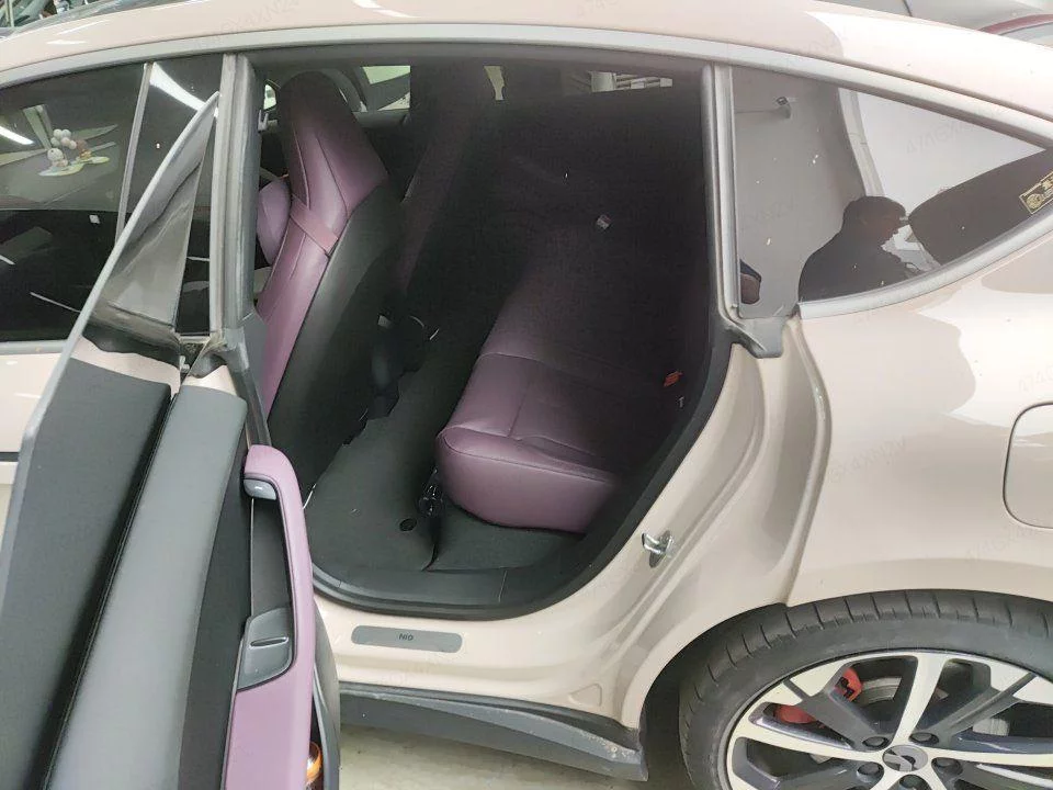 NIO ET5