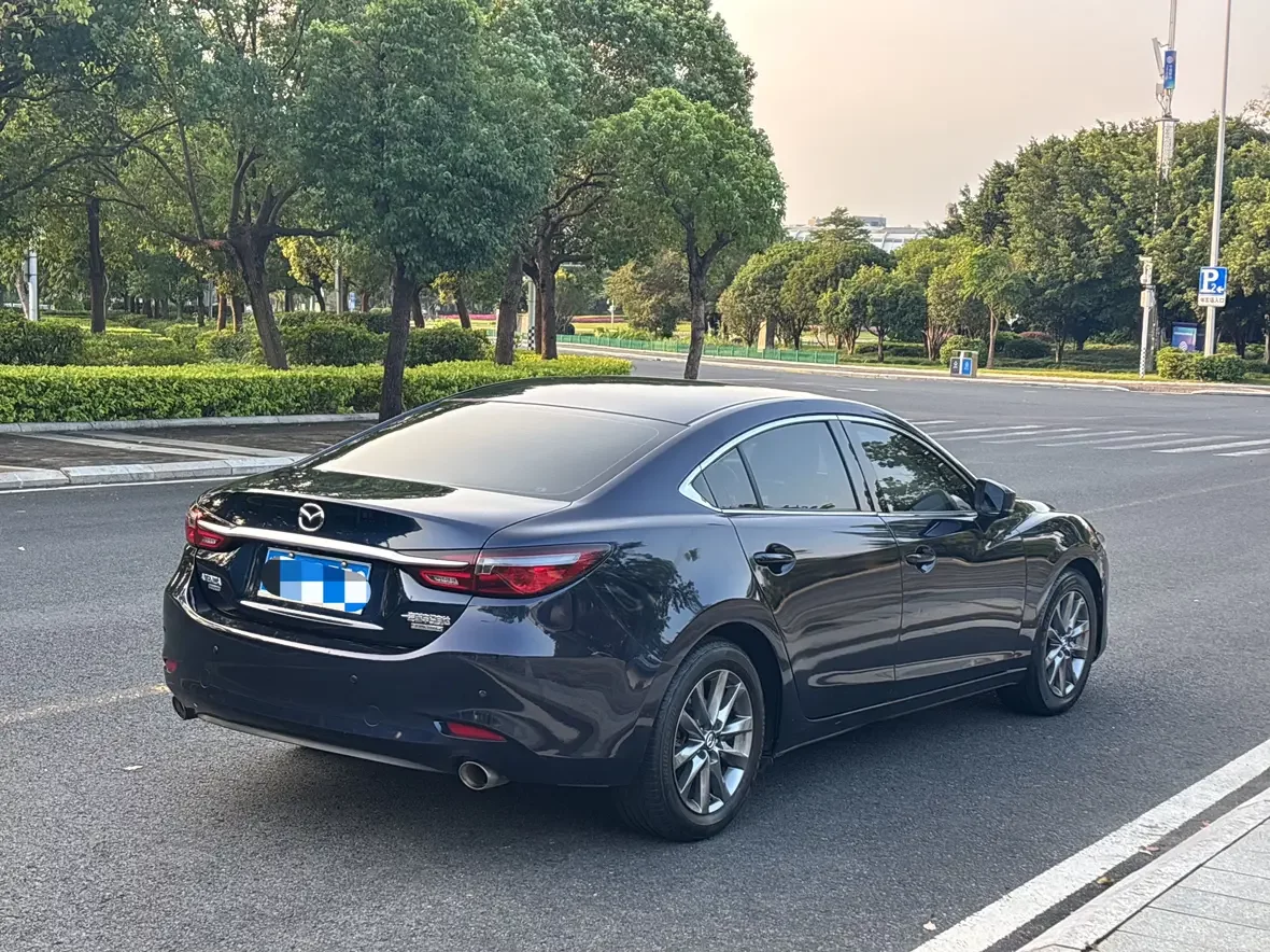 Mazda Atenza