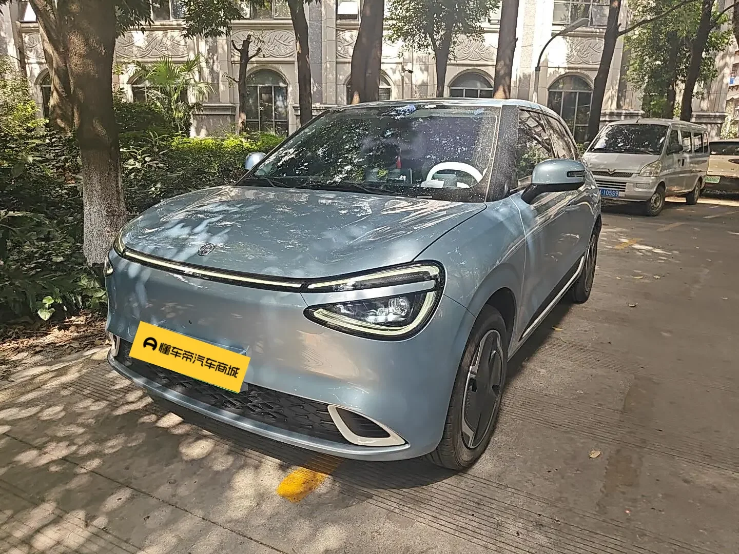 Dongfeng Nano 01