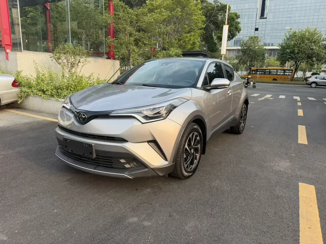 Toyota C-HR Hybrid