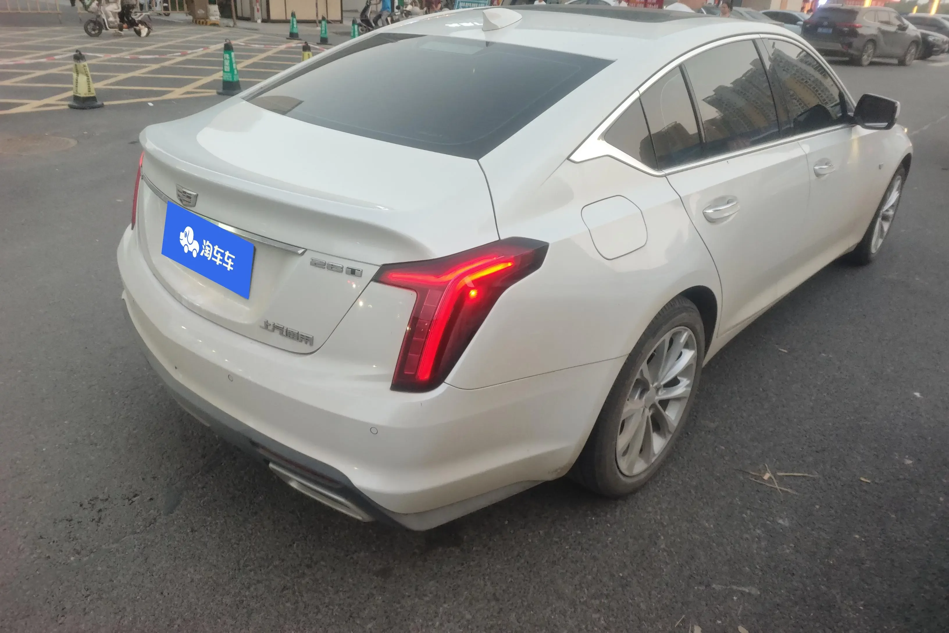Cadillac CT5