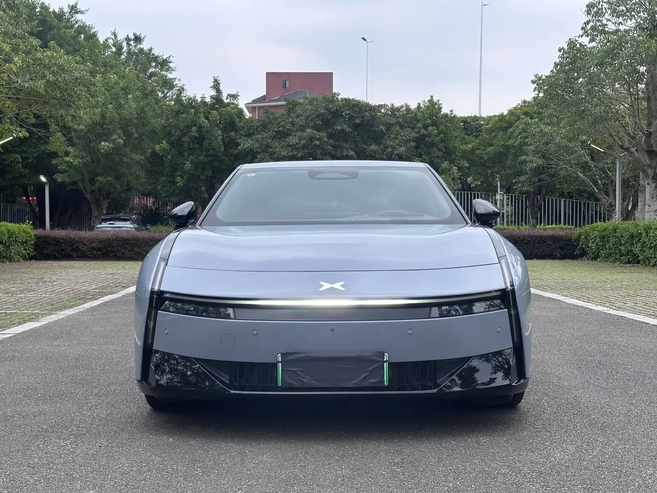 XPeng P7