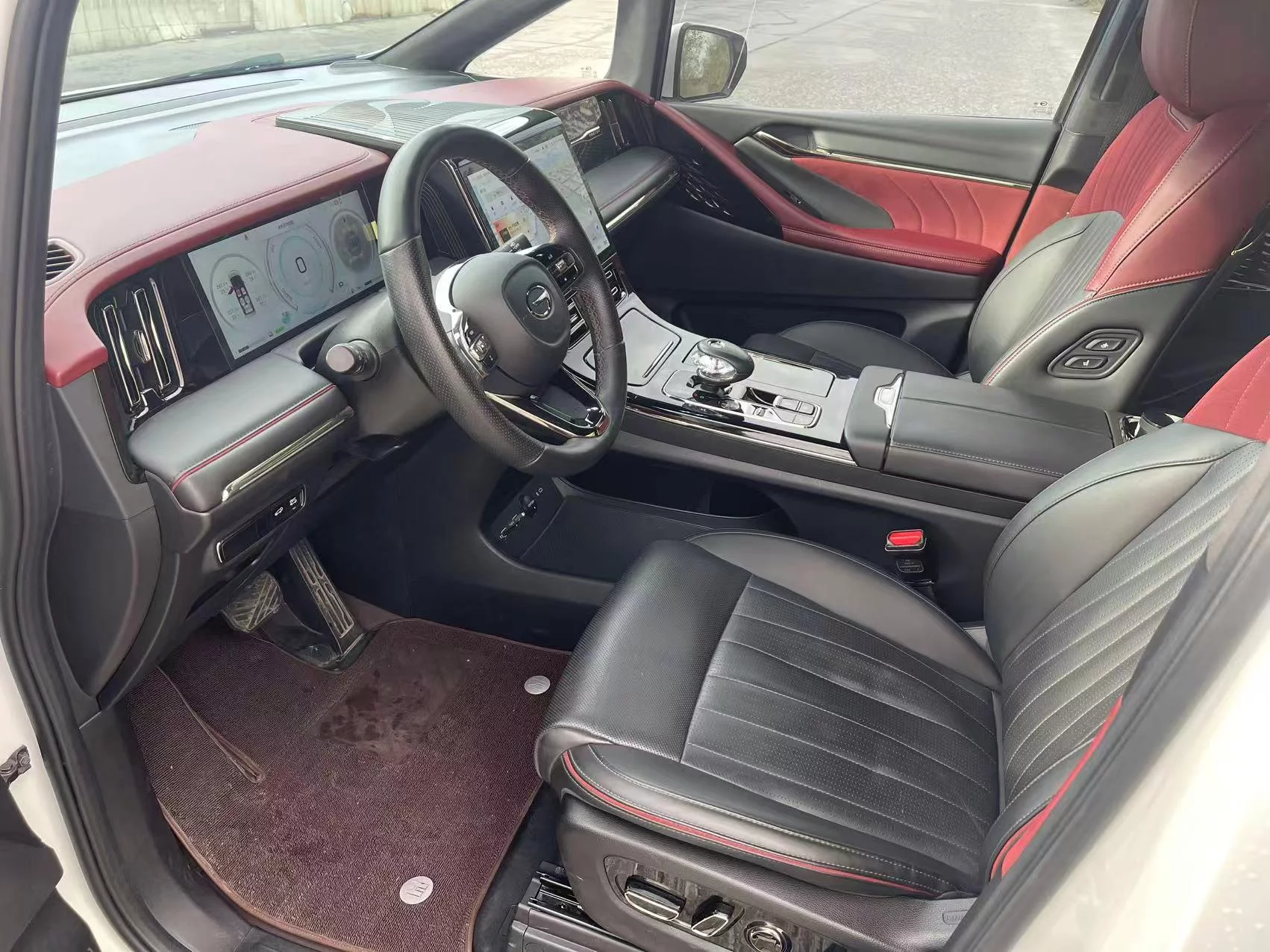 GAC Trumpchi M8