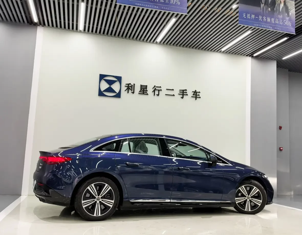Mercedes-Benz EQE