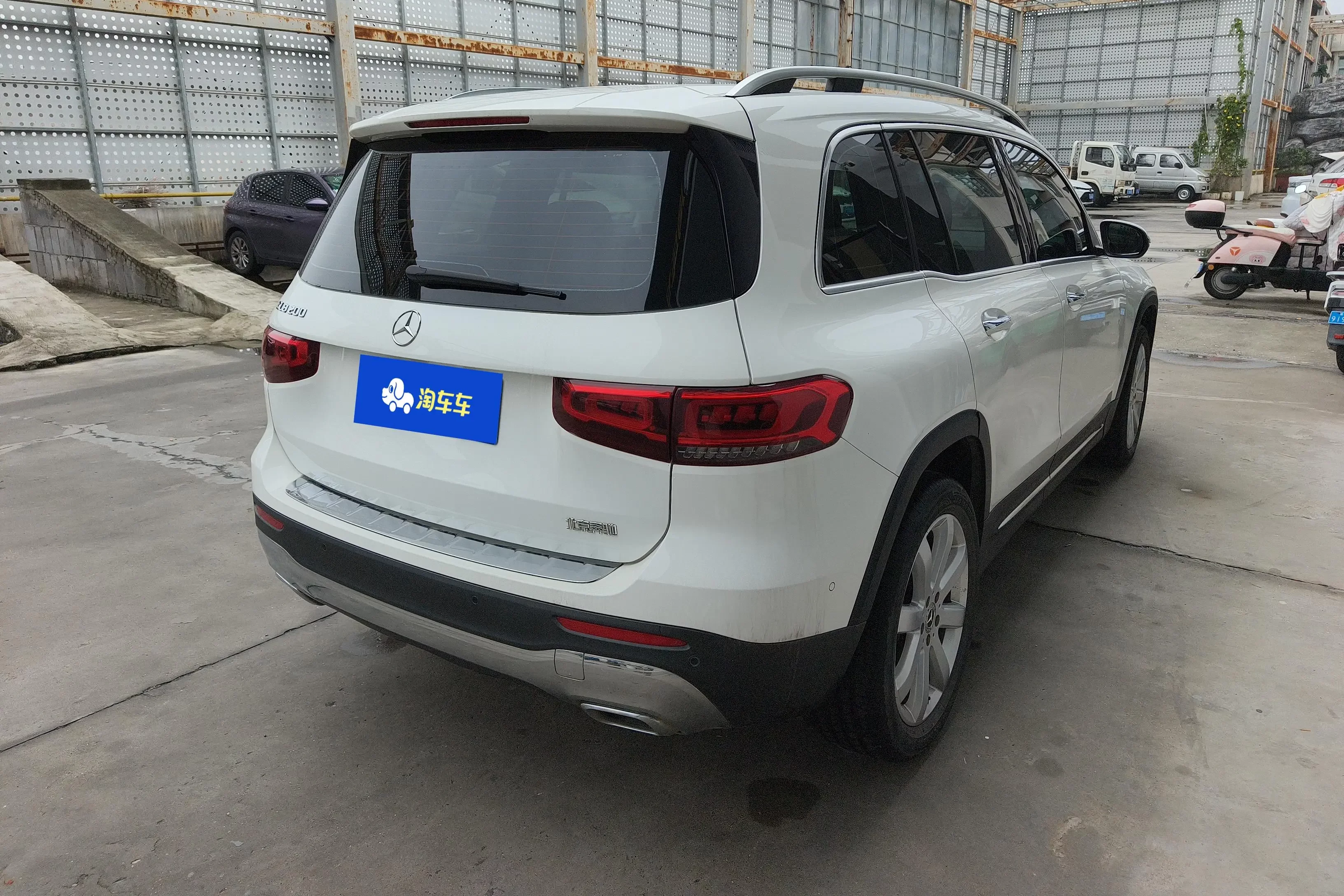 Mercedes-Benz GLB