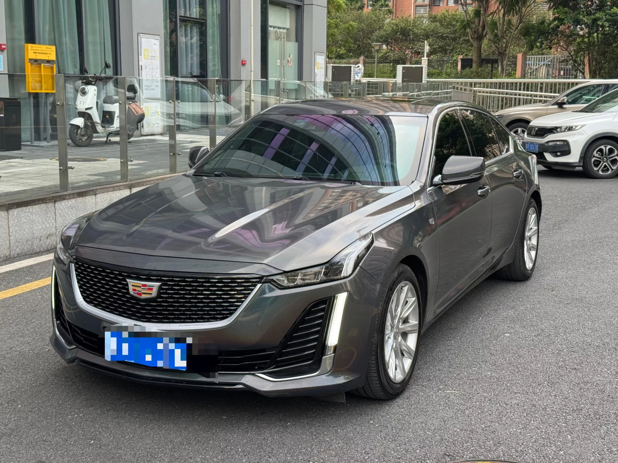 Cadillac CT5