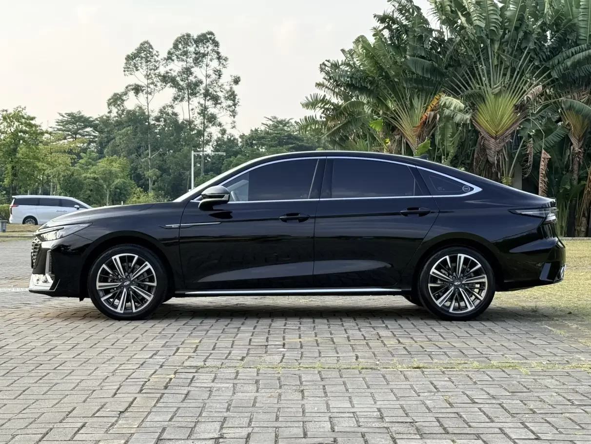 Chery Arrizo 8