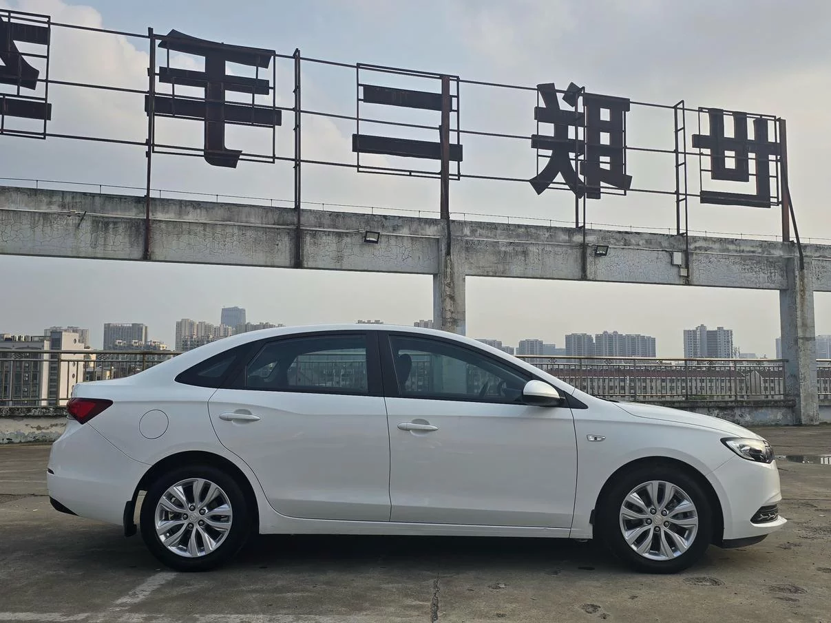 Buick Yinglang