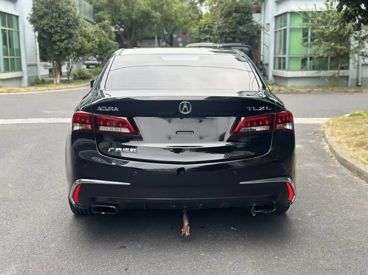 Acura TLX-L