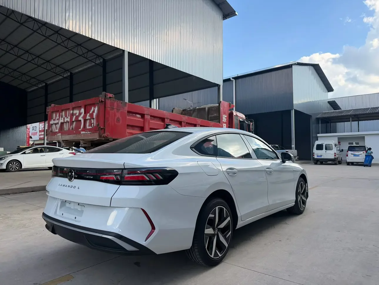 Volkswagen Lamando