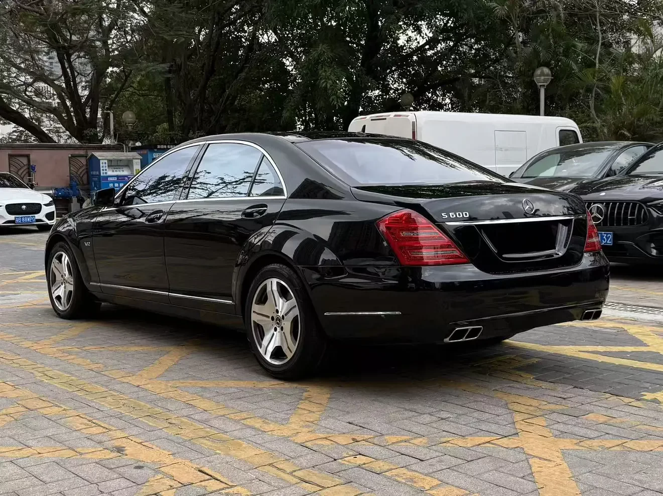 Mercedes-Benz S Class