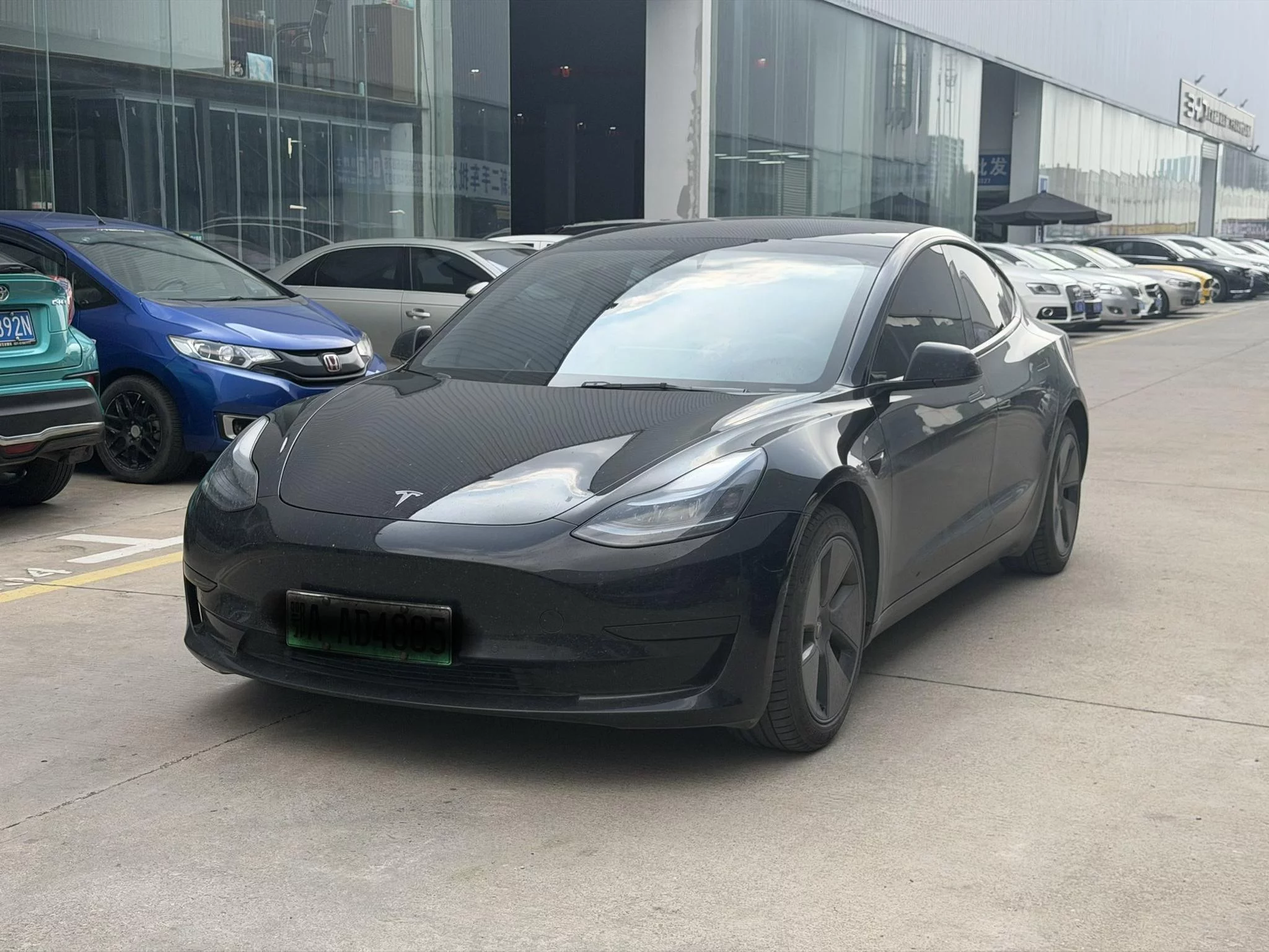 Tesla Model 3  из Китая