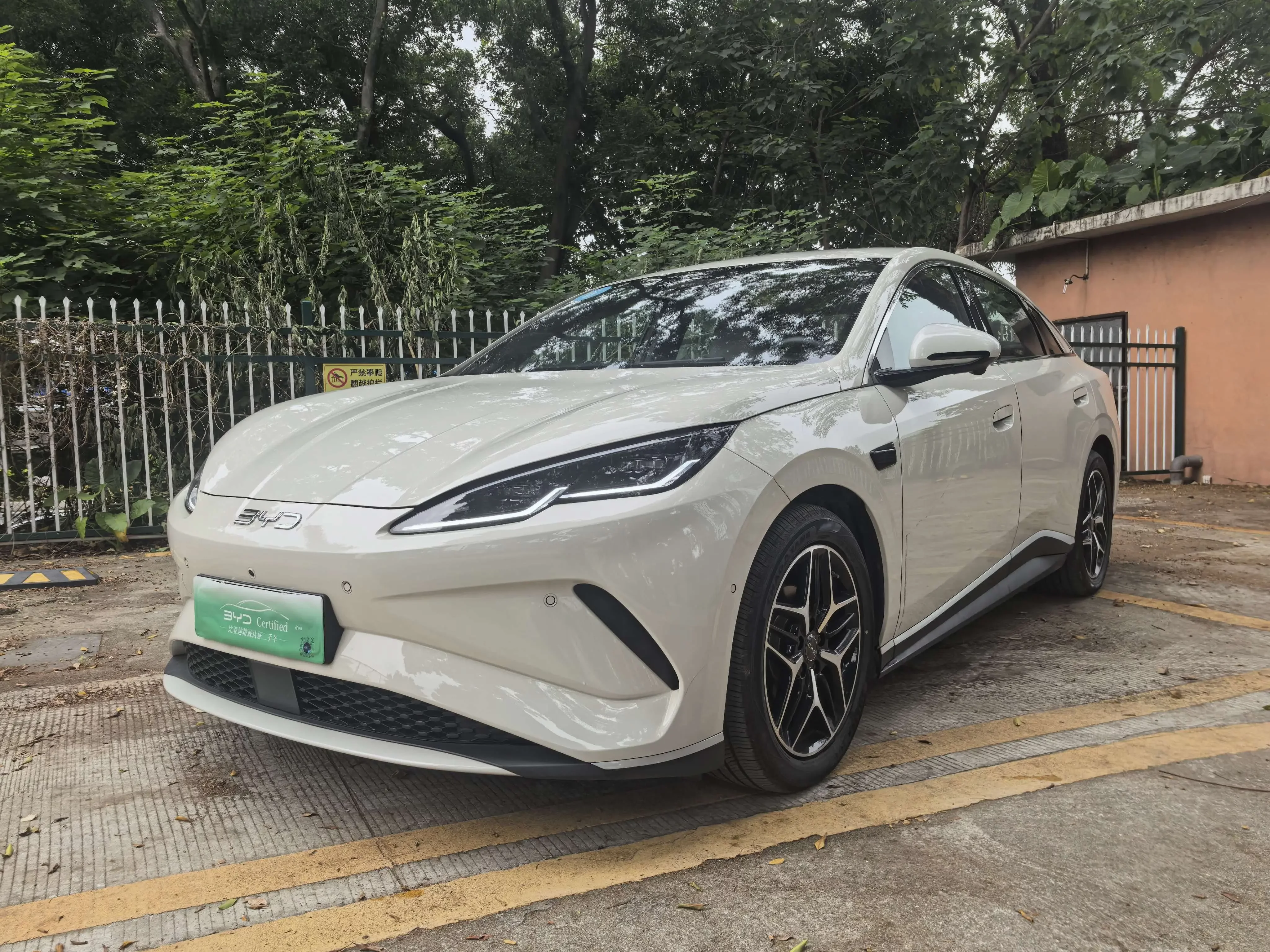BYD Seal 06EV