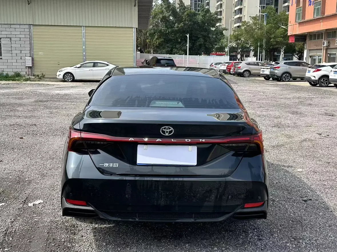Toyota Avalon