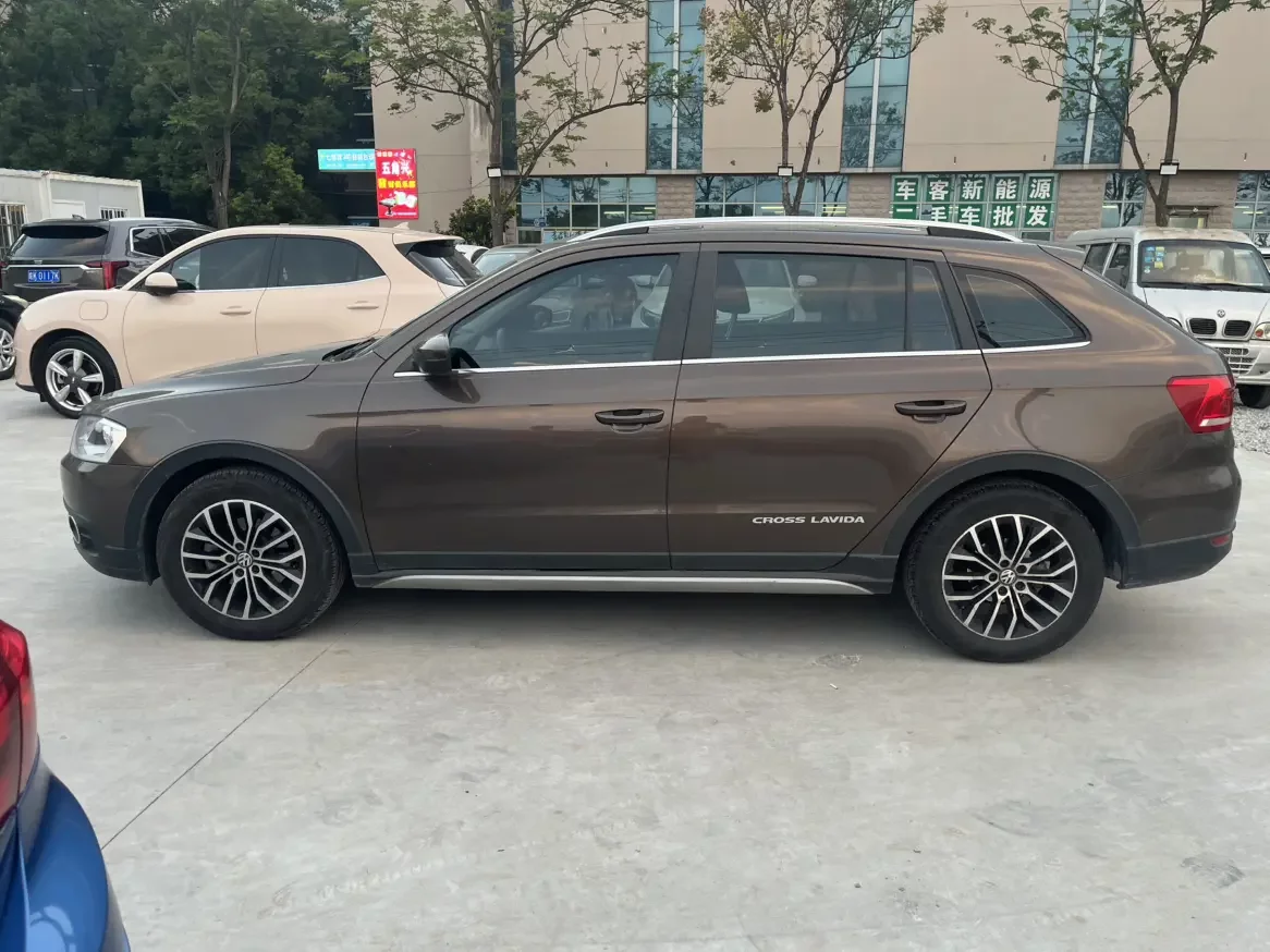 Volkswagen Lavida Wagon