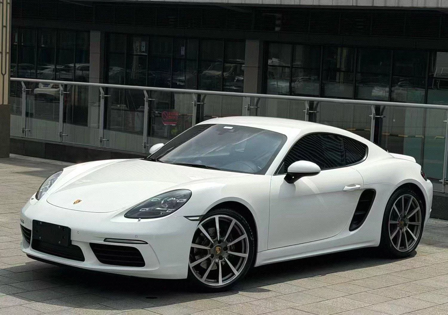 Porsche 718