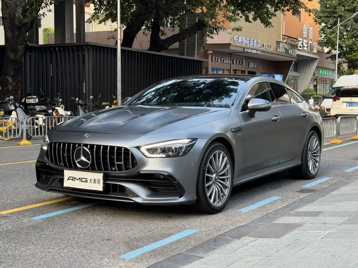 Mercedes-Benz AMG GT