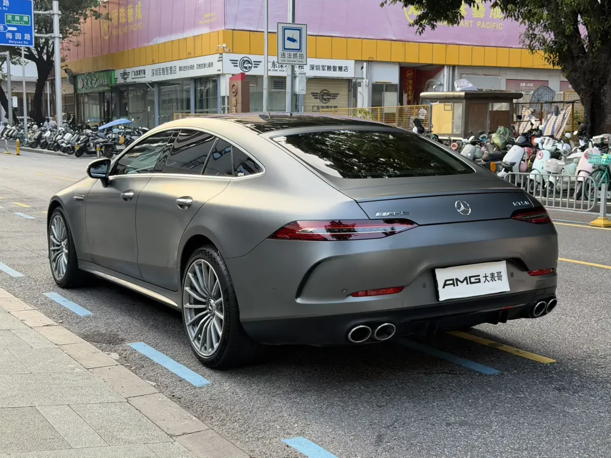 Mercedes-Benz AMG GT