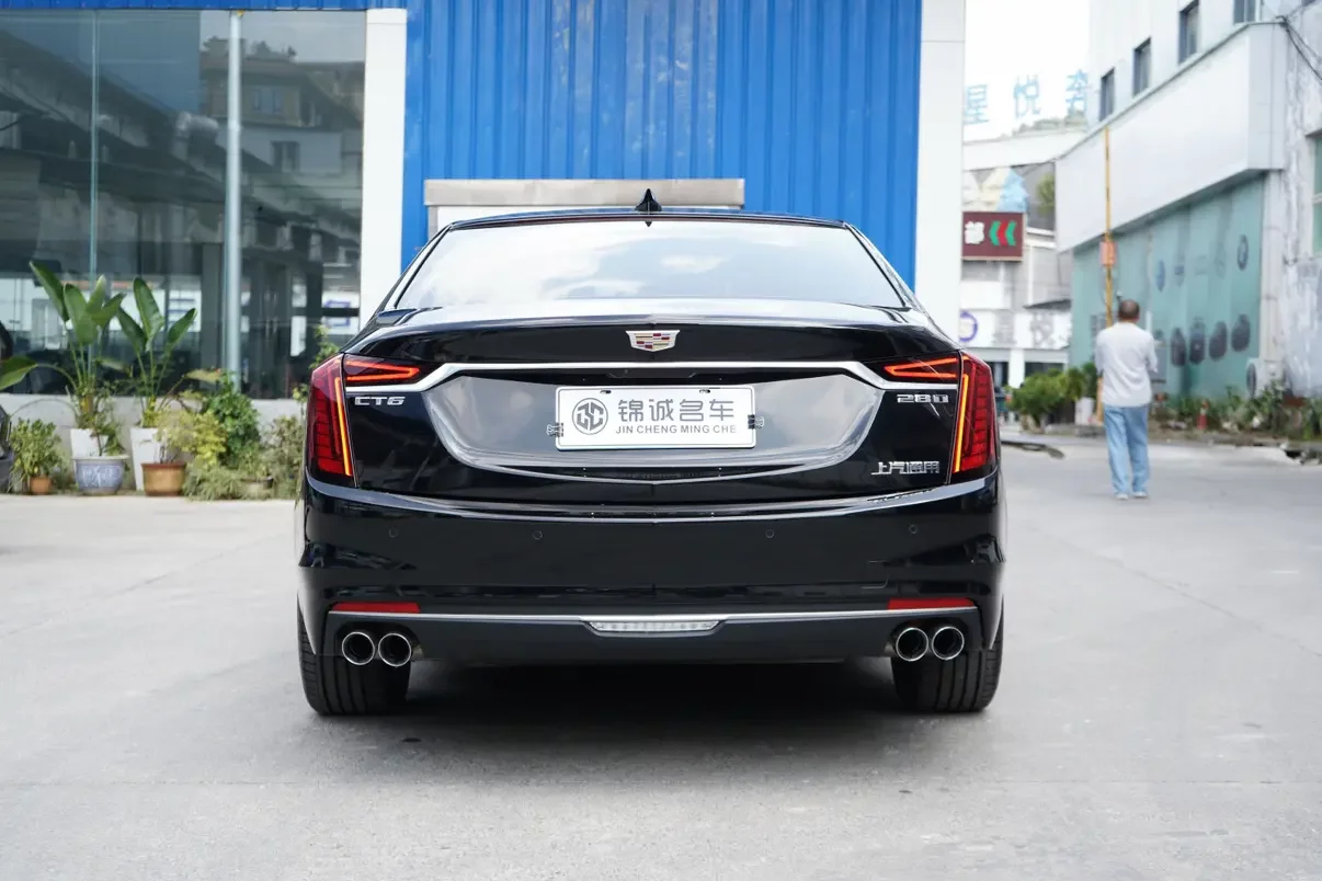 Cadillac CT6