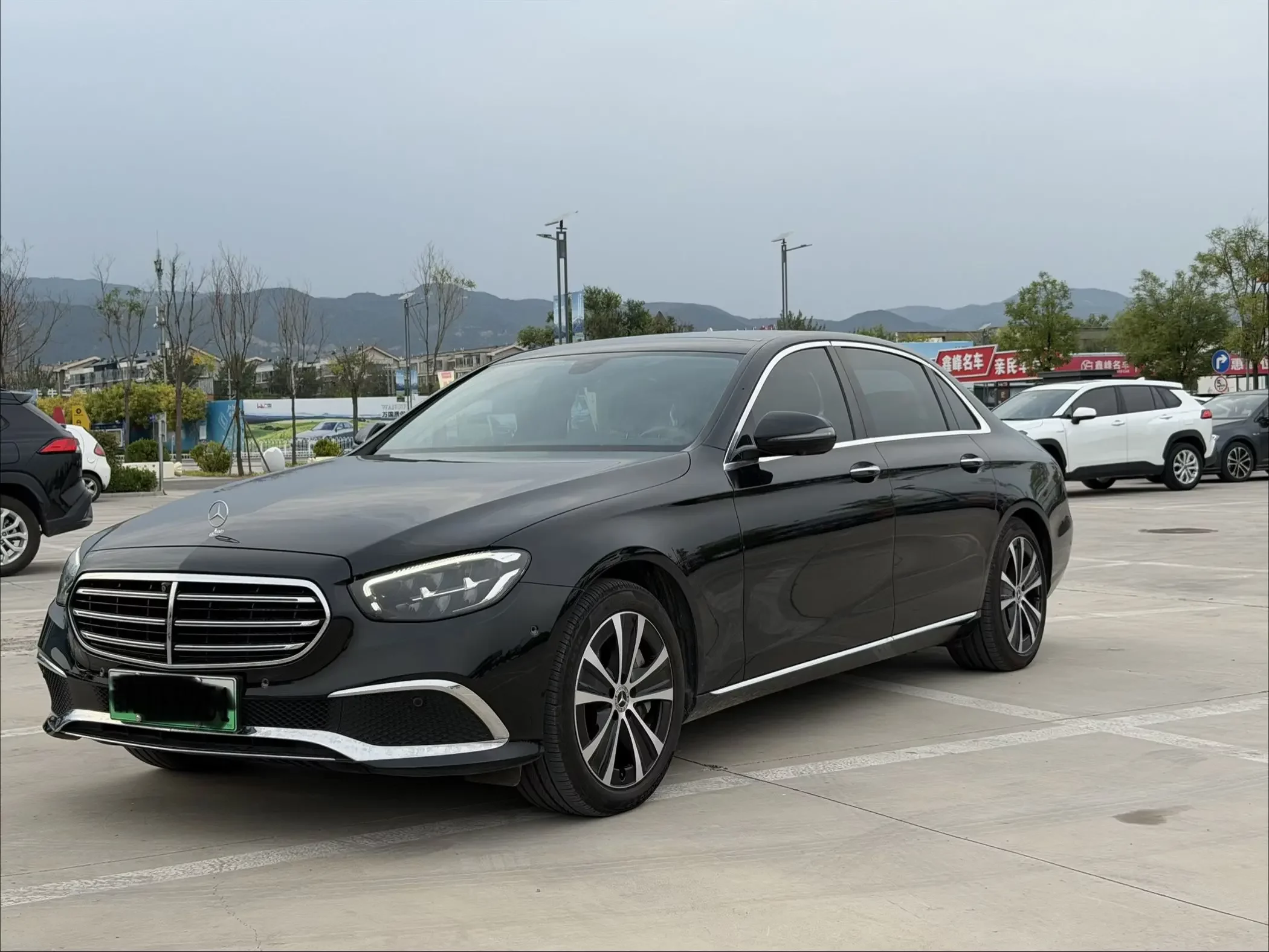 Mercedes-Benz E-Class PHEV