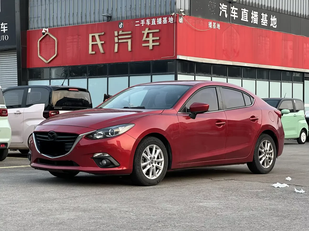 Mazda Axela (Mazda3)  из Китая