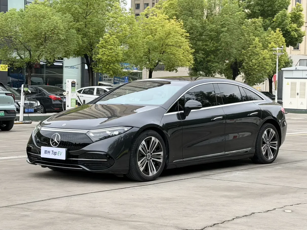 Mercedes-Benz EQS