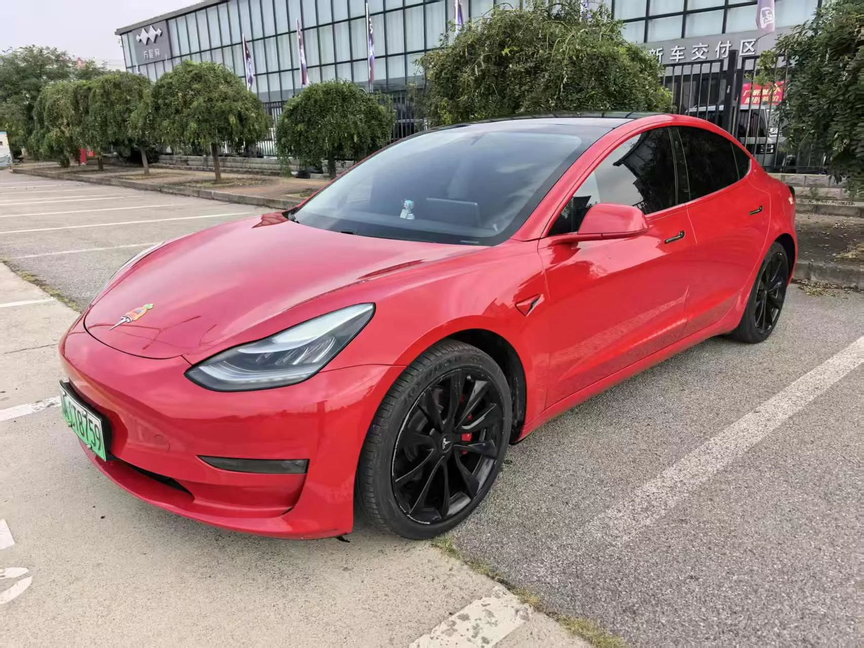 Tesla Model 3  из Китая